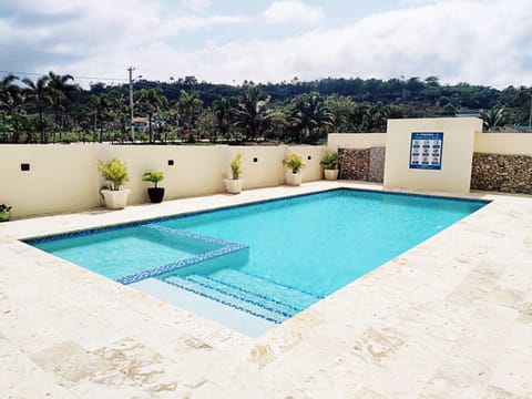 Pool view, Swimming pool, sunbed