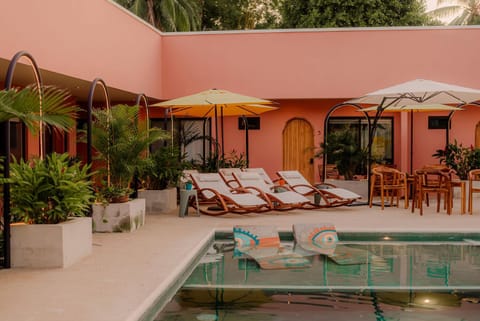 Pool view, Swimming pool, sunbed