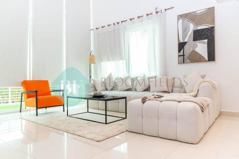 Bloomfields 2br Townhouse Marina Square Alreem House in Abu Dhabi