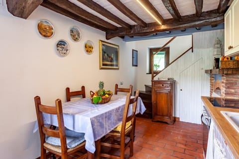 Domino Cottage - Monteggiori House in Pietrasanta