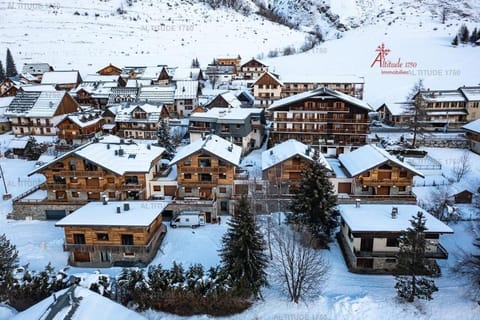 Appartement neuf et spacieux au cœur du village avec sauna Apartment in Saint-Sorlin-d'Arves