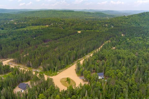 ALTO - Chalet boréal luxueux Chalet in Saint-Alexis-des-Monts