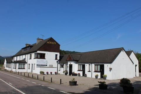 Achilty Guest House Bed and Breakfast in Scotland