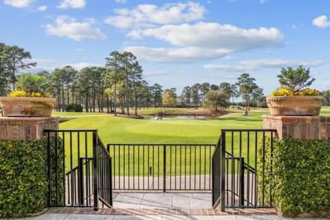 Newly Renovated 3BR at World Tour Apartment in Carolina Forest