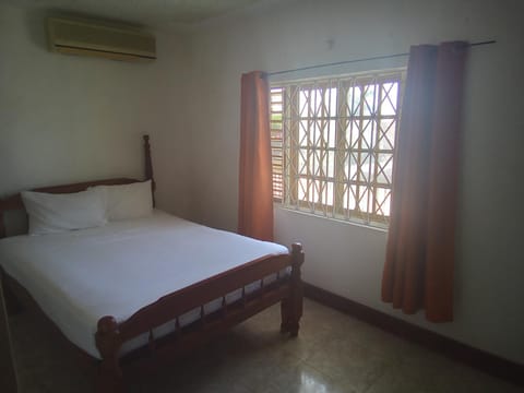 Comfort rooms Chambre d’hôte in St. Ann Parish