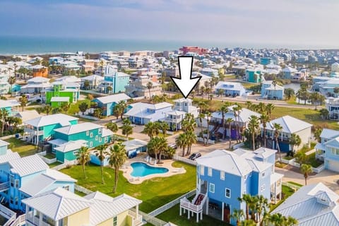 Beachside Bliss - Beach Gear Credit Included! House in Port Aransas