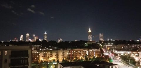 Beltline Apartment by Ponce City Market-Pool & Gym Apartment in Poncey-Highland