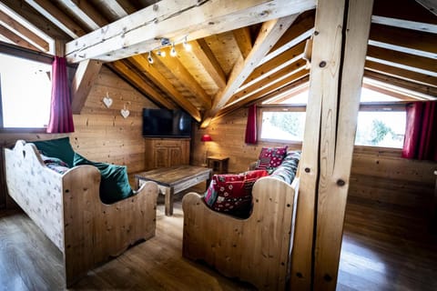 Les Chalets Du Cocoon - 8 Pièces pour 15 Personnes 621 Apartment in Mâcot-la-Plagne