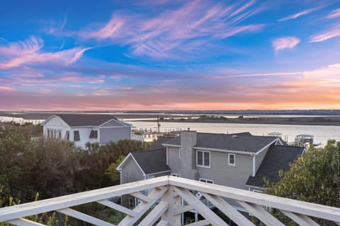 9 2nd Avenue House in Isle of Palms