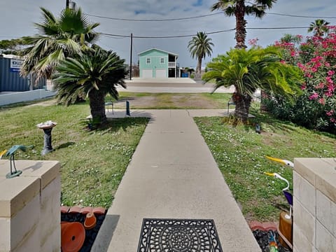 Island Cabana House in Port Aransas