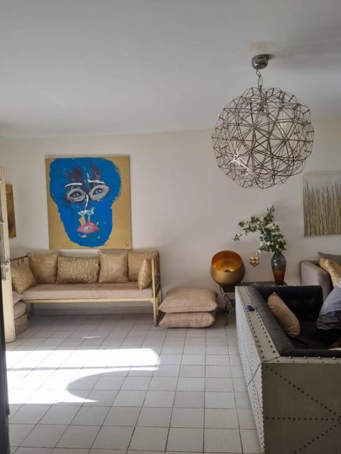 Cosy F3 Corniche ouest Bed and Breakfast in Dakar