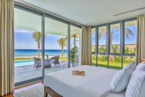 Diamond Beach Villa Da Nang Resort in Hoa Hai