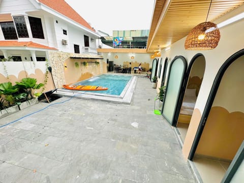 Property building, Patio, Day, View (from property/room), Balcony/Terrace, Pool view, Swimming pool, sunbed