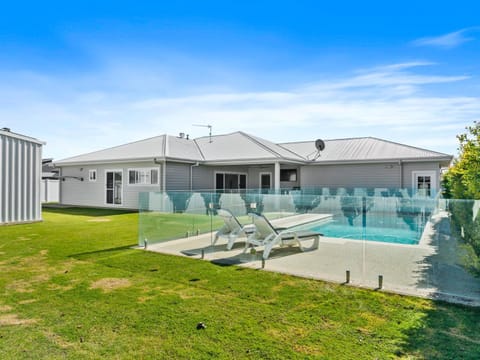 Hampton Retreat House in Yarrawonga