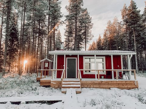 Property building, Day, Natural landscape, Winter