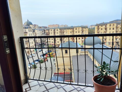 Balcony/Terrace, City view