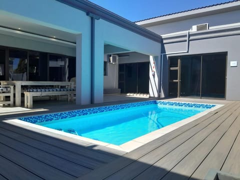 Day, Pool view, Swimming pool