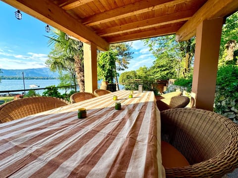 Garden, Dining area, Garden view