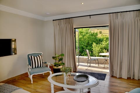 Thanda Manzi Country Hotel Nature lodge in Pretoria