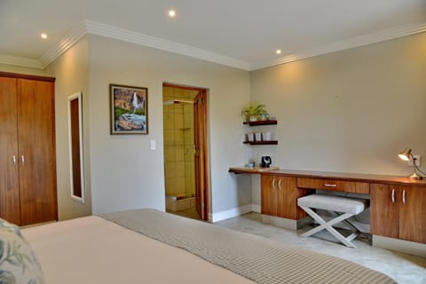 Thanda Manzi Country Hotel Nature lodge in Pretoria
