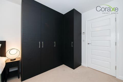 Bedroom, wardrobe