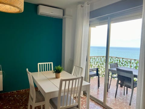 Dining area, Sea view