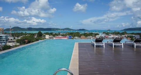 Pool view, Swimming pool