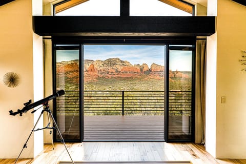 Unbeatable Location, Recreation & Unparalleled Red Rock Views! Sedona Soar House in Sedona