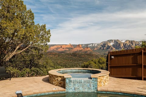 Unbeatable Location, Recreation & Unparalleled Red Rock Views! Sedona Soar House in Sedona