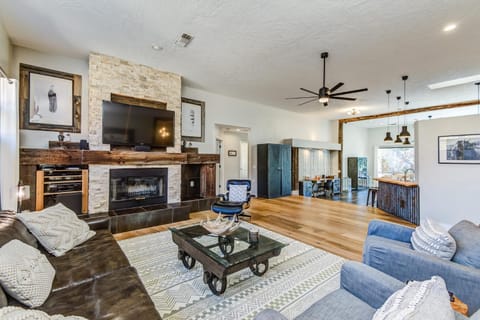 Great Location, Recreation, Private Yard & Hot Tub! Sedona Sport & Serenity House in Sedona