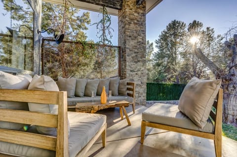 Great Location, Recreation, Private Yard & Hot Tub! Sedona Sport & Serenity House in Sedona