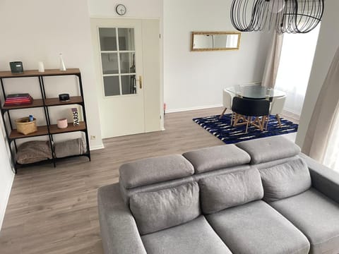 Duplex, Cergy 4 personnes Apartment in Cergy