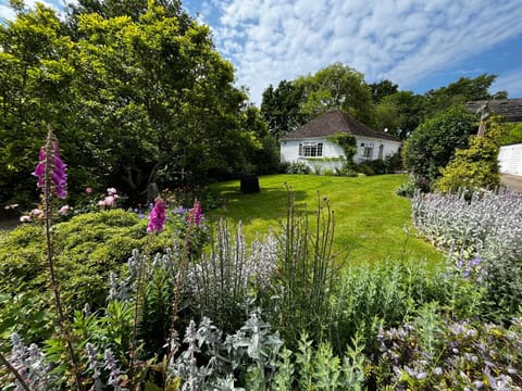 Huntleys Lodge House in Rother District