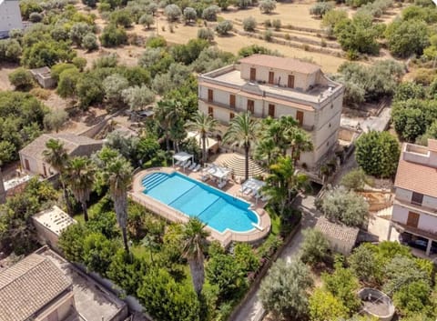 Property building, Bird's eye view, Pool view