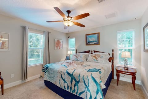 Pine Trail Place - Unit A Apartment in Fernandina Beach