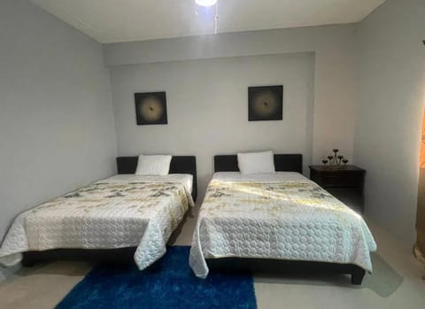 Cozy Elegance 3 Bedroom Estate Maison in Portmore