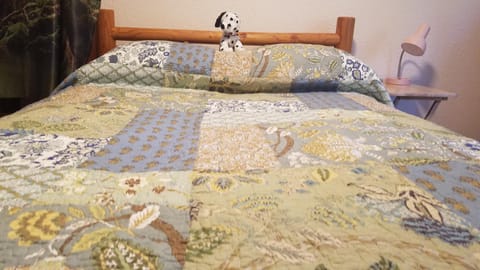 Clallam Bay HideFarAway 2 Bedrooms Queen and Full Vacation rental in Washington