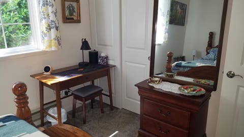 Clallam Bay HideFarAway 2 Bedrooms Queen and Full Vacation rental in Washington