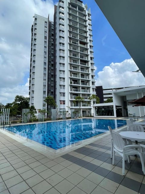 Tamara Lake View Putrajaya with Wifi and Parking Apartment in Putrajaya