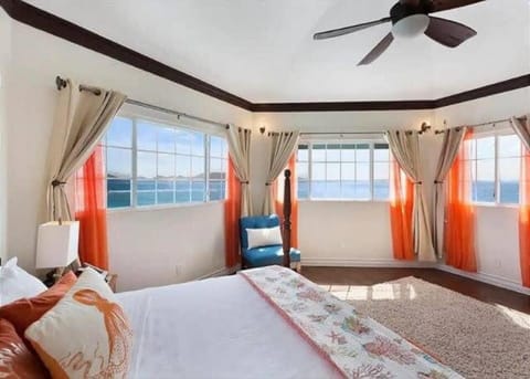 Island Haven Oceanfront Retreat with Infinity Pool Villa in Anguilla