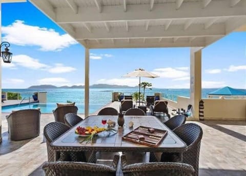Beachfront Bliss Private Retreat with Spectacular Views Villa in Anguilla