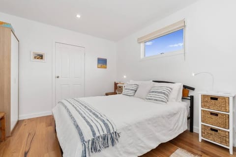 Quiet, luxurious Guest House - Couples Retreat Casa in Mornington