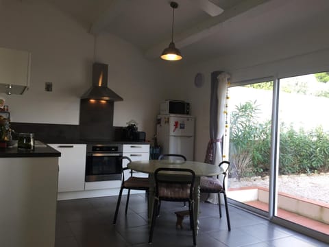 La Maison de Nine Apartment in La Ciotat