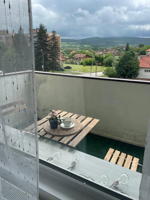 Day, Natural landscape, Balcony/Terrace, Mountain view