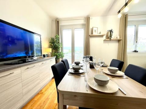 Appartement Le Cosy - Rénové - 3 Chambres Apartamento in Oyonnax
