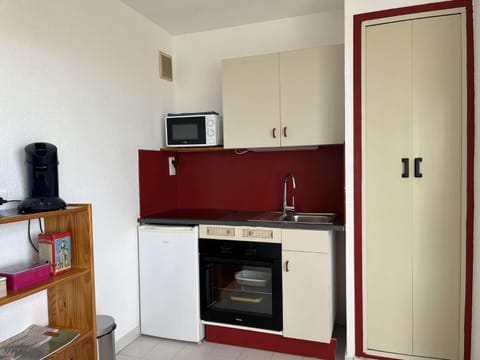 Appartement 2 pièces cabine 6 couchages PORT LEUCATE NATURISME PL080-TB21 Apartment in Leucate