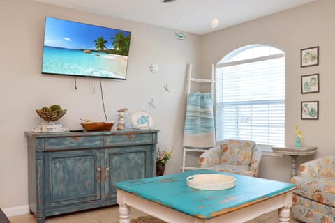 The Palms 2B by Pristine Property Vacation Rentals House in Mexico Beach