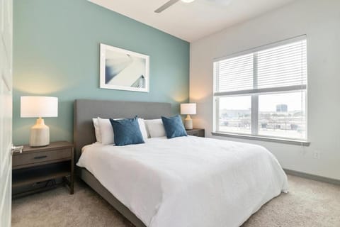 Landing at The Monroe - 2 Bedrooms in Montopolis Condo in Montopolis