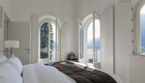 Bedroom, Garden view, Lake view, Mountain view