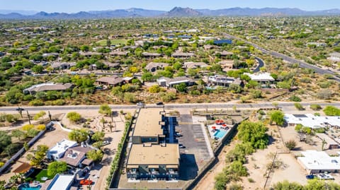 Macallister 1006-N Scottsdale-BBQ-Htd Pool-Views House in Pinnacle Peak